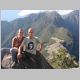 23. samen op de top van Wayna Picchu.JPG